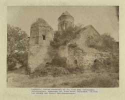 B-Kakhetia.-Ruined-Monastery-of-St.-Nina-near-Kardanakhi.-Fot.-Ermakov