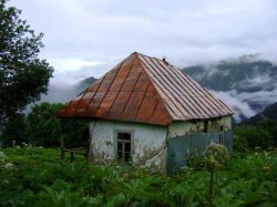 B-lagodekhi-old-meteo-station